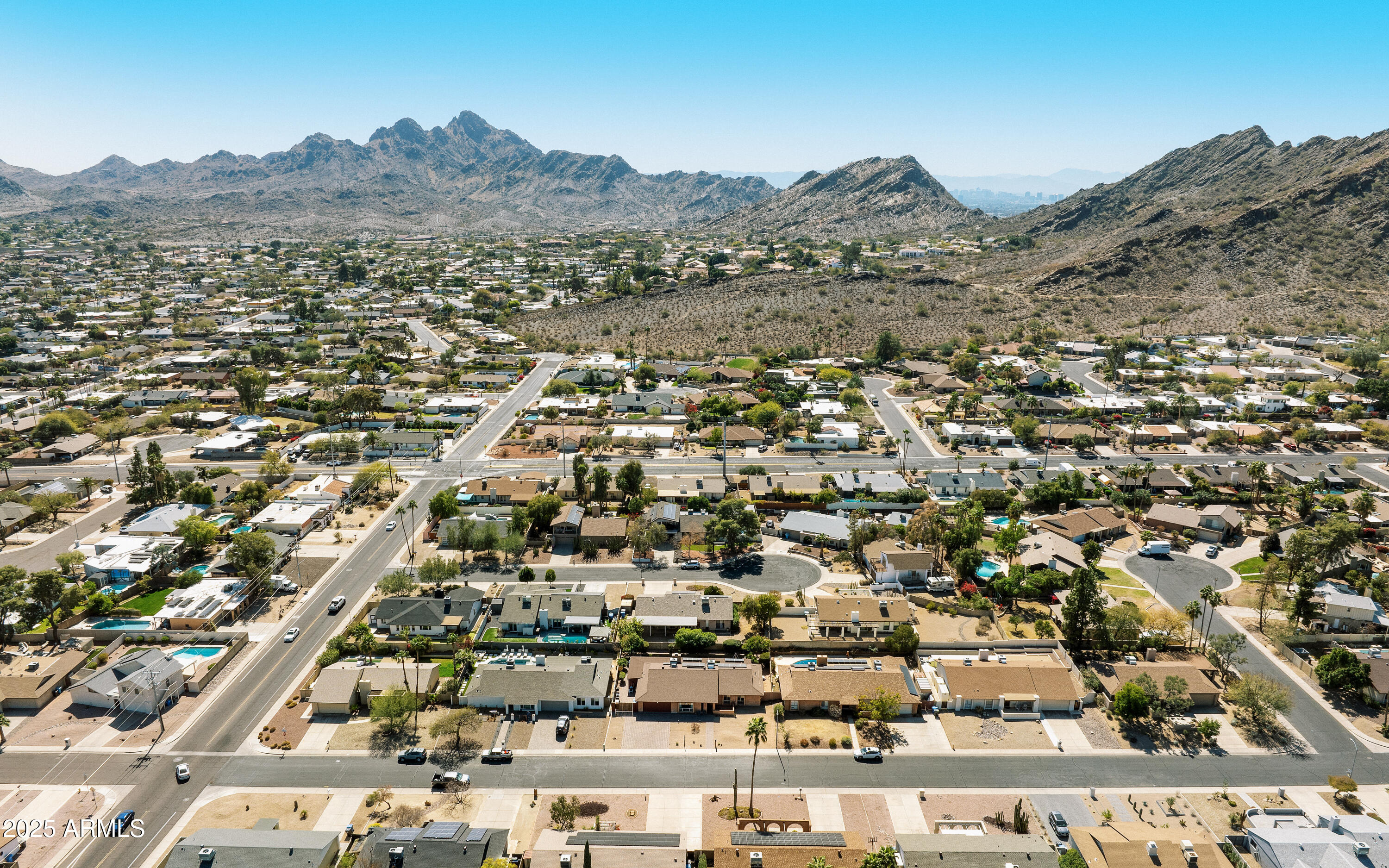 2349 E SAHUARO Drive