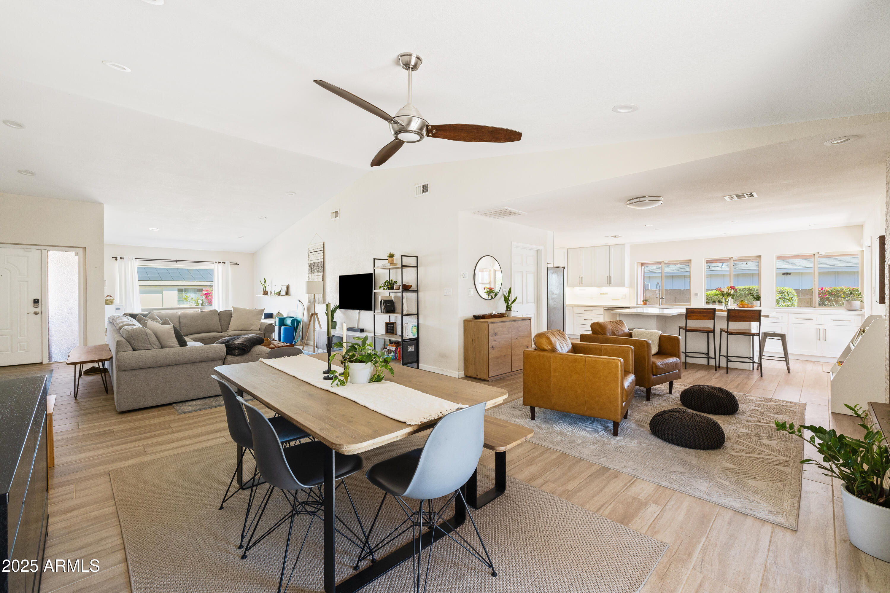 2349 E SAHUARO Drive