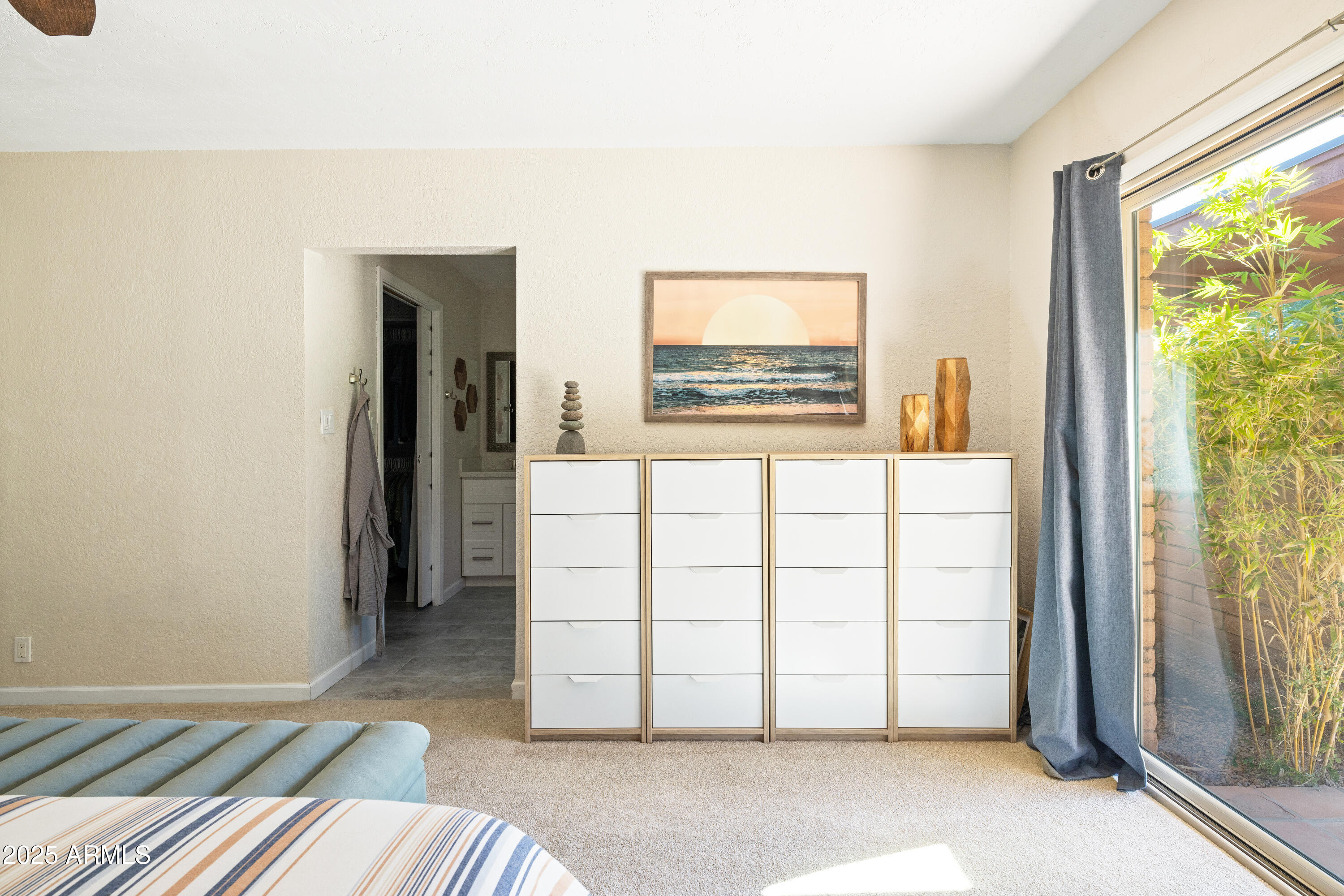 2349 E SAHUARO Drive