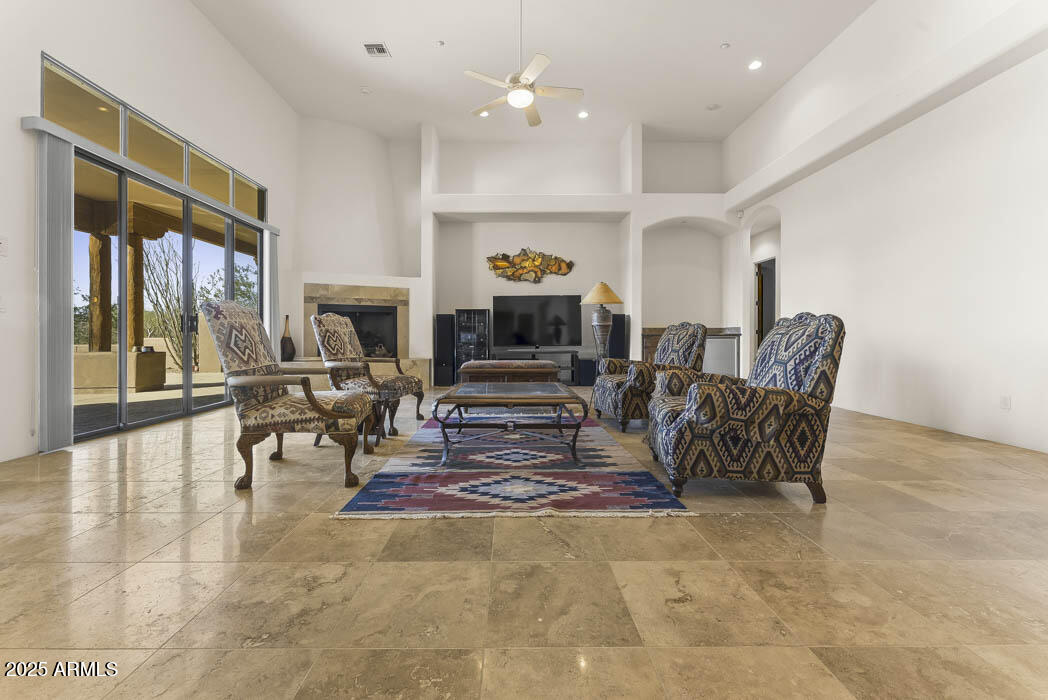 7603 E SOARING EAGLE Way