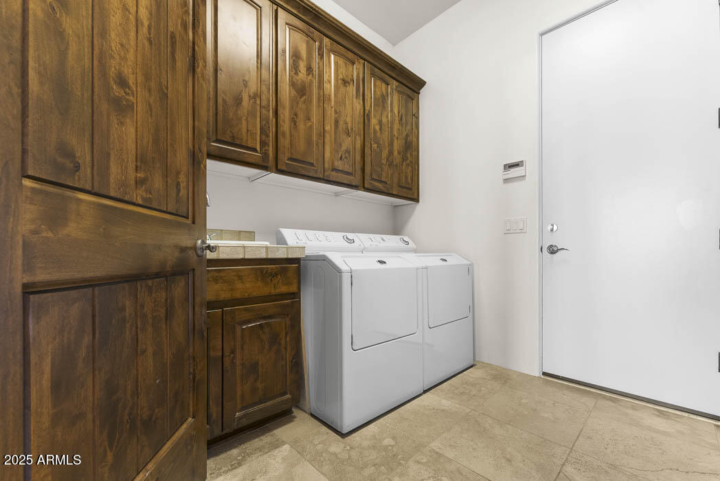 7603 E SOARING EAGLE Way