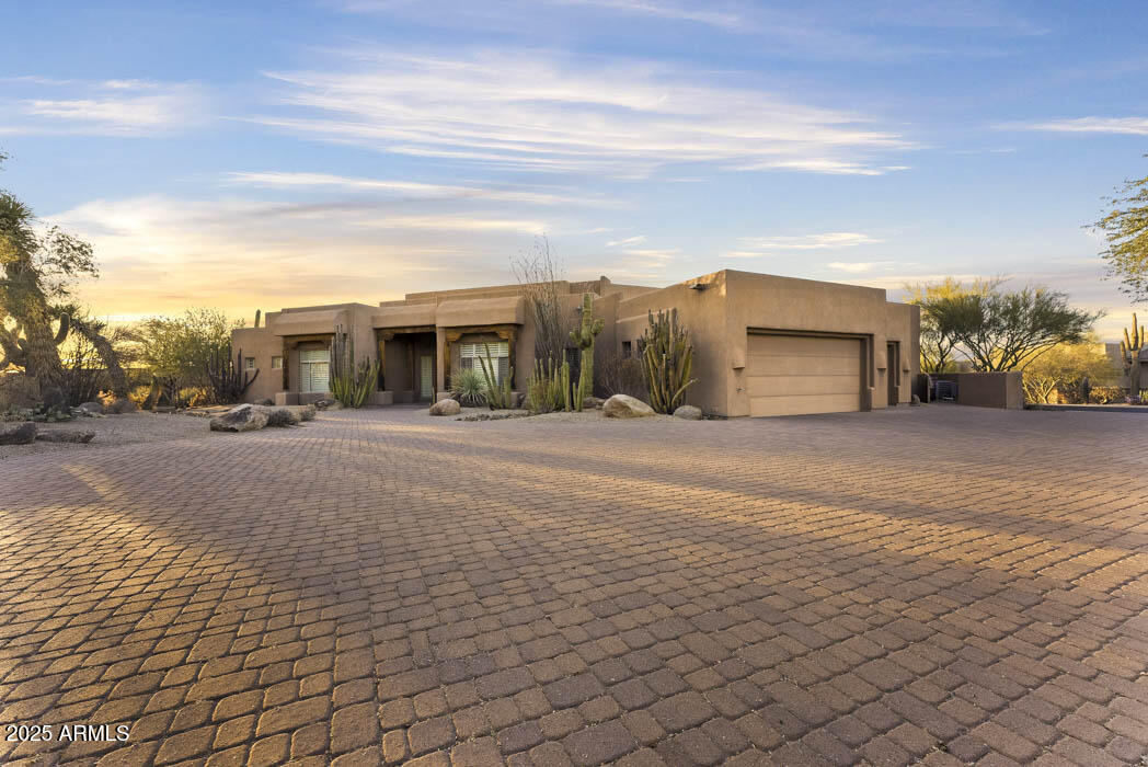 7603 E SOARING EAGLE Way