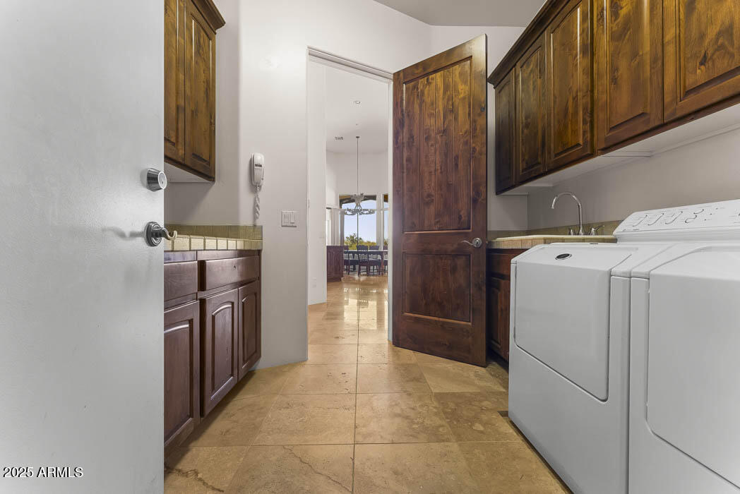 7603 E SOARING EAGLE Way