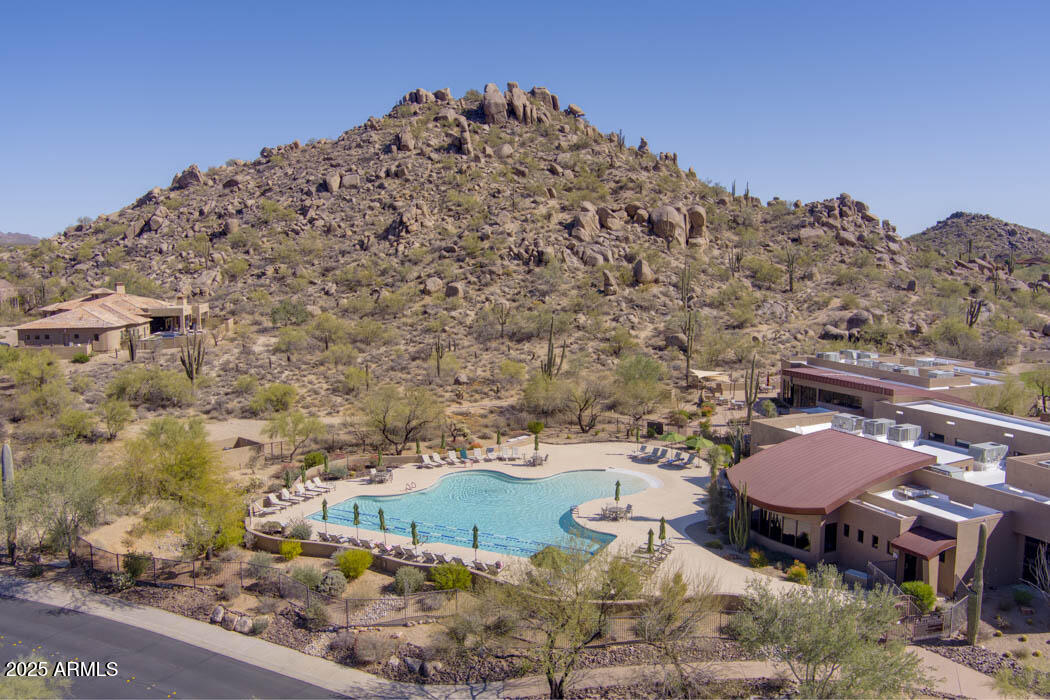 7603 E SOARING EAGLE Way