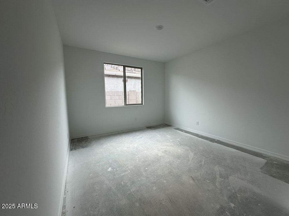 22840 E ROUNDUP Way