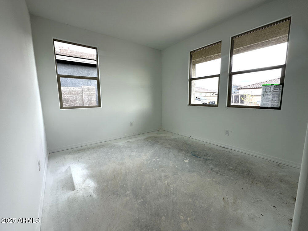22840 E ROUNDUP Way