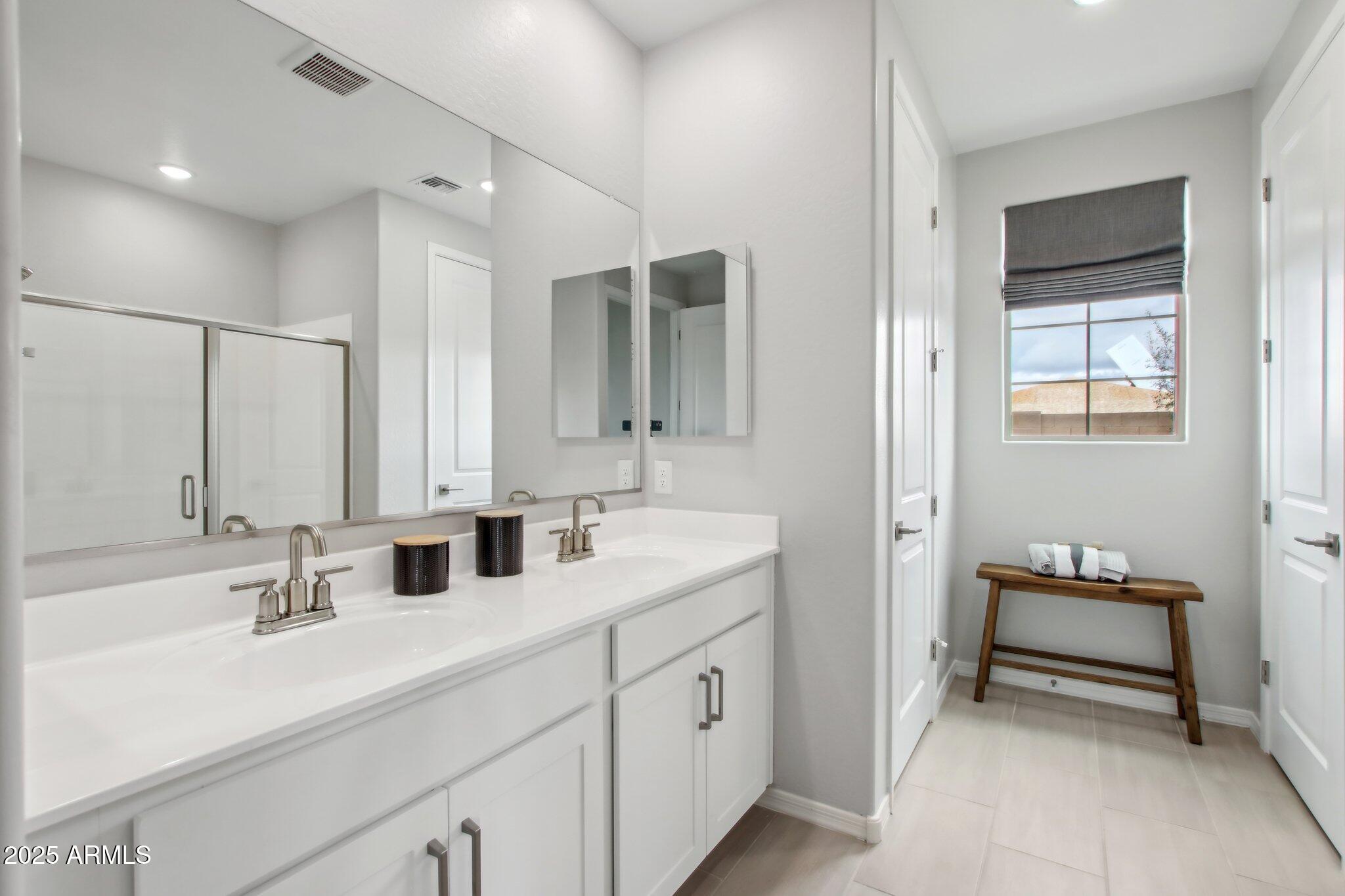 22808 E ROUNDUP Way