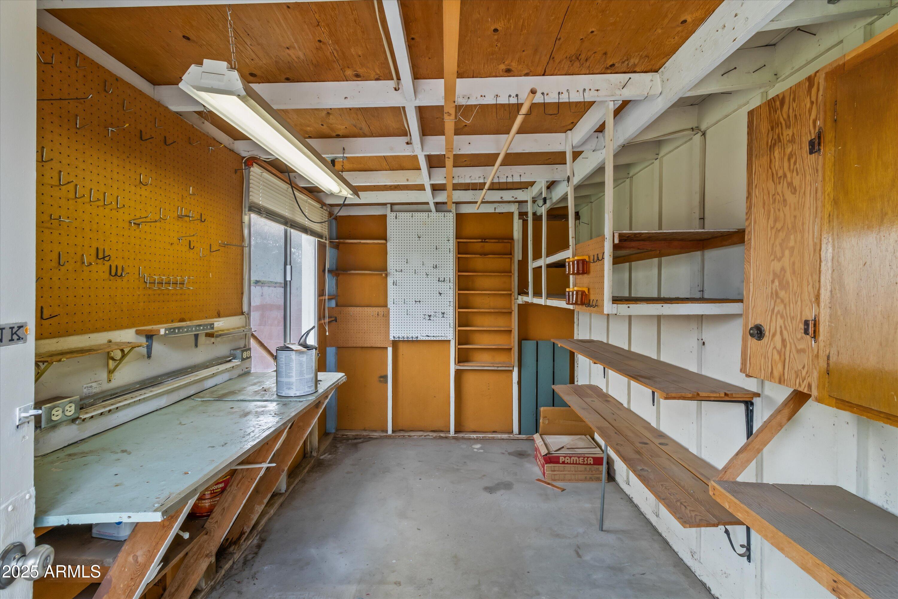 1509 W Tuckey Lane