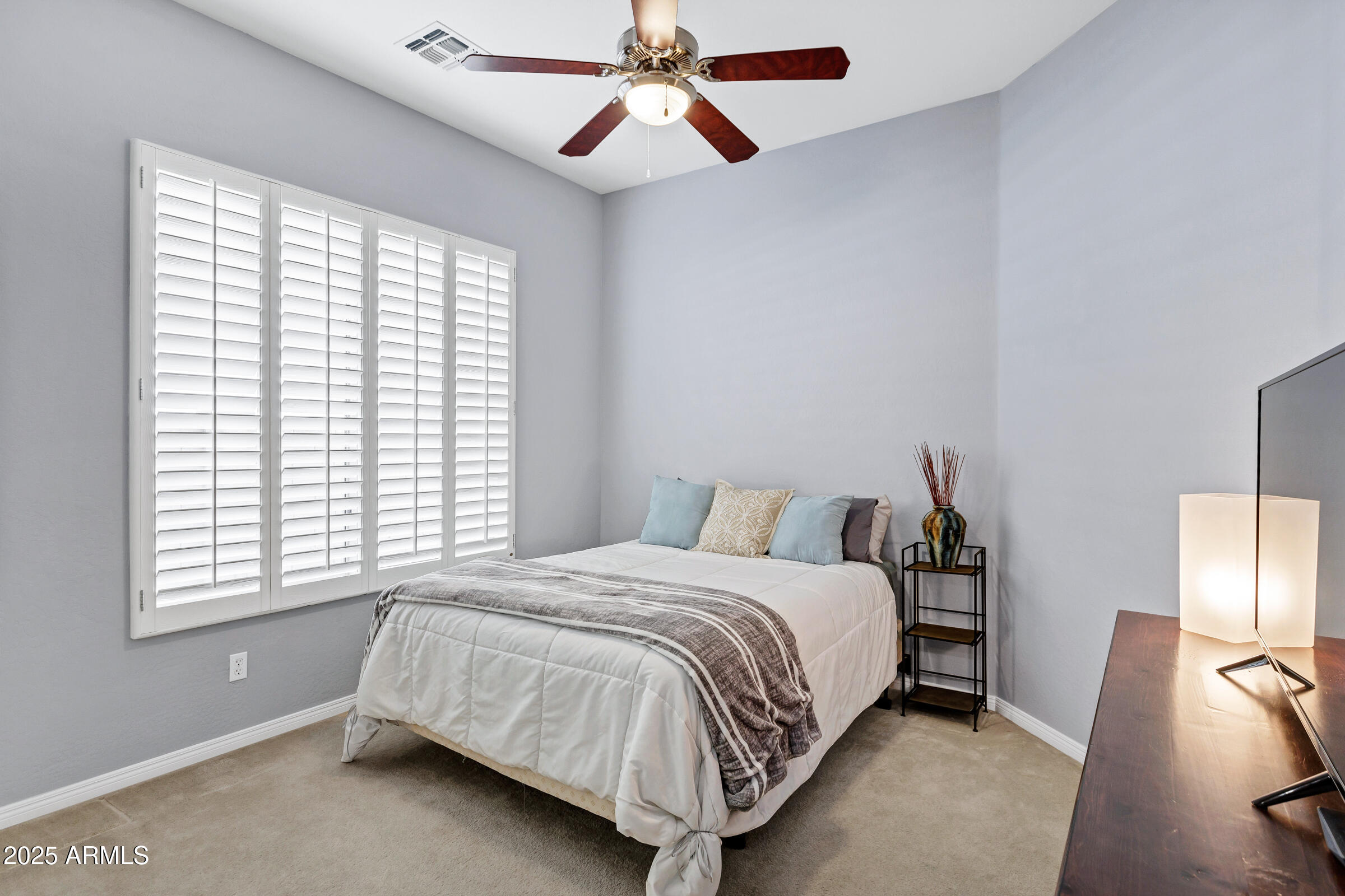 4618 E CARRIAGE Court