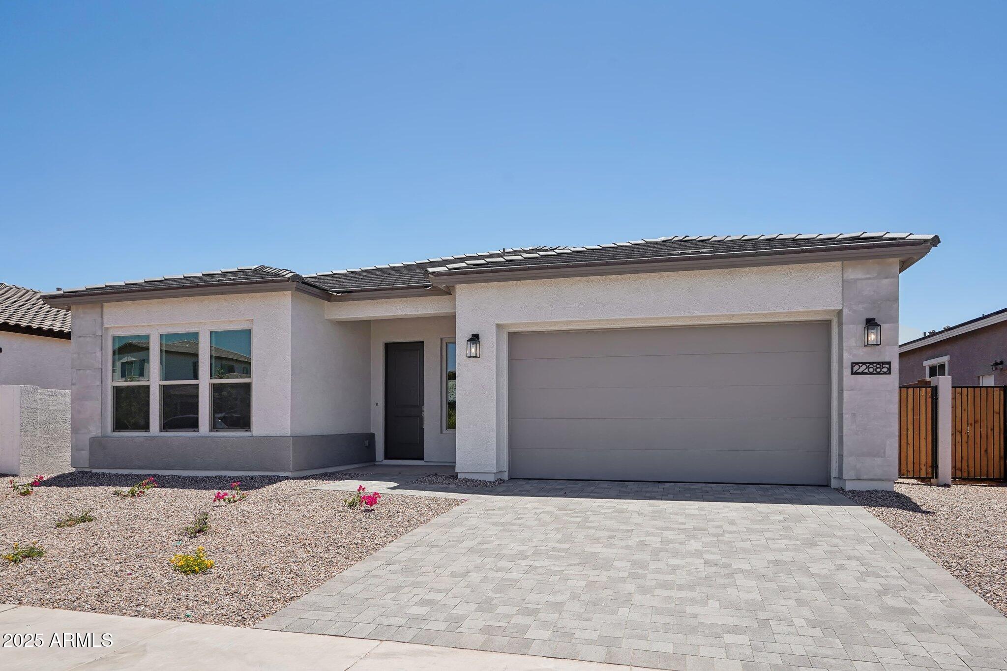 22685 E SADDLE Way