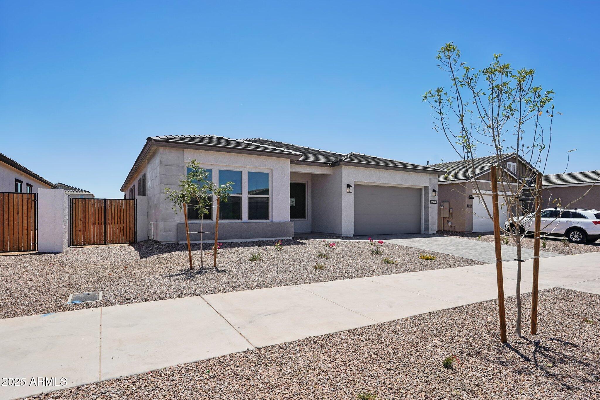 22685 E SADDLE Way