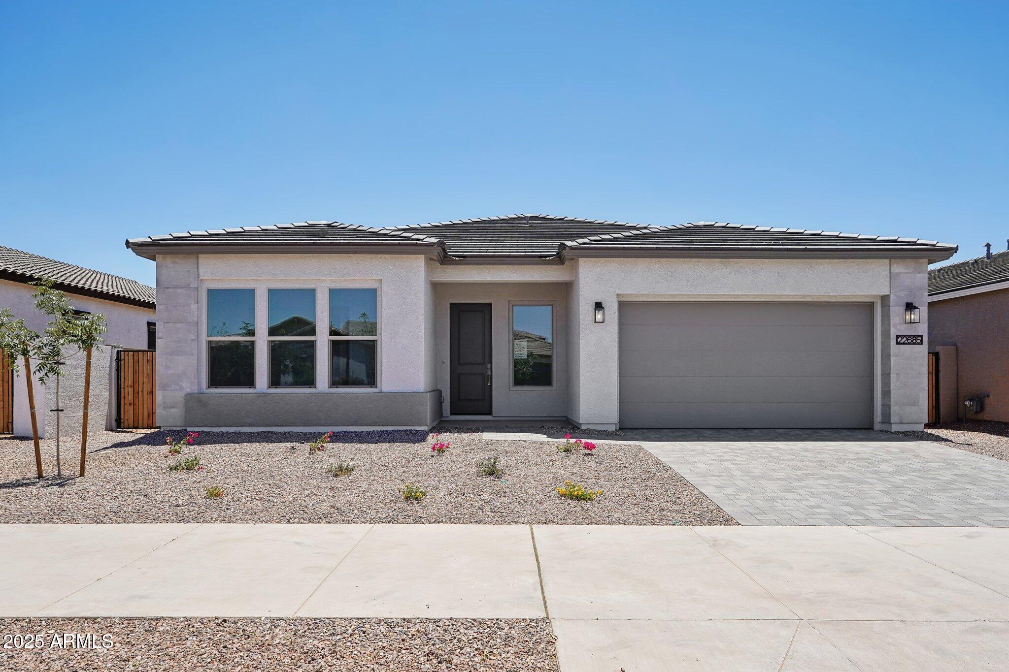 22685 E SADDLE Way