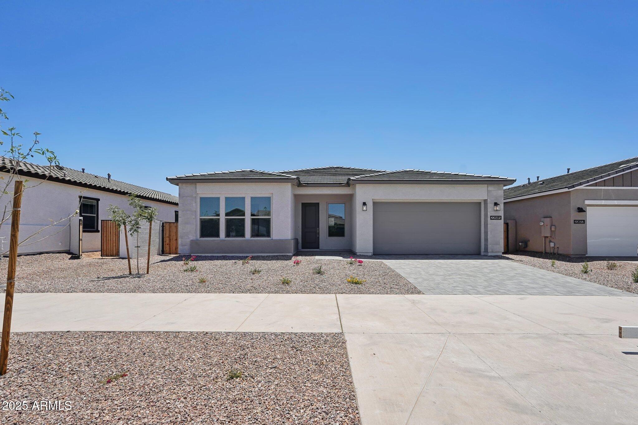 22685 E SADDLE Way
