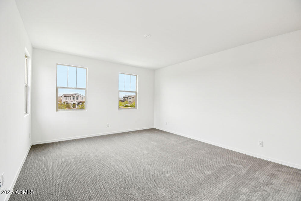 2207 W CHISUM Trail