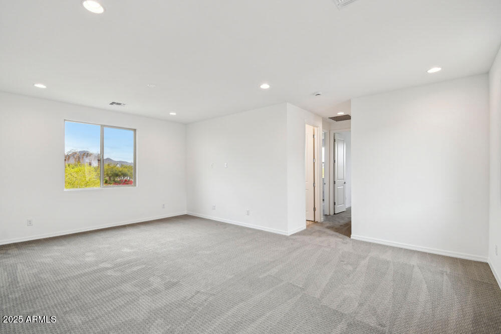2207 W CHISUM Trail