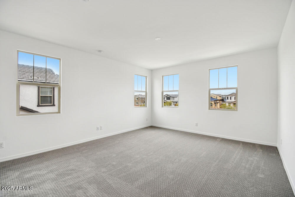 2207 W CHISUM Trail