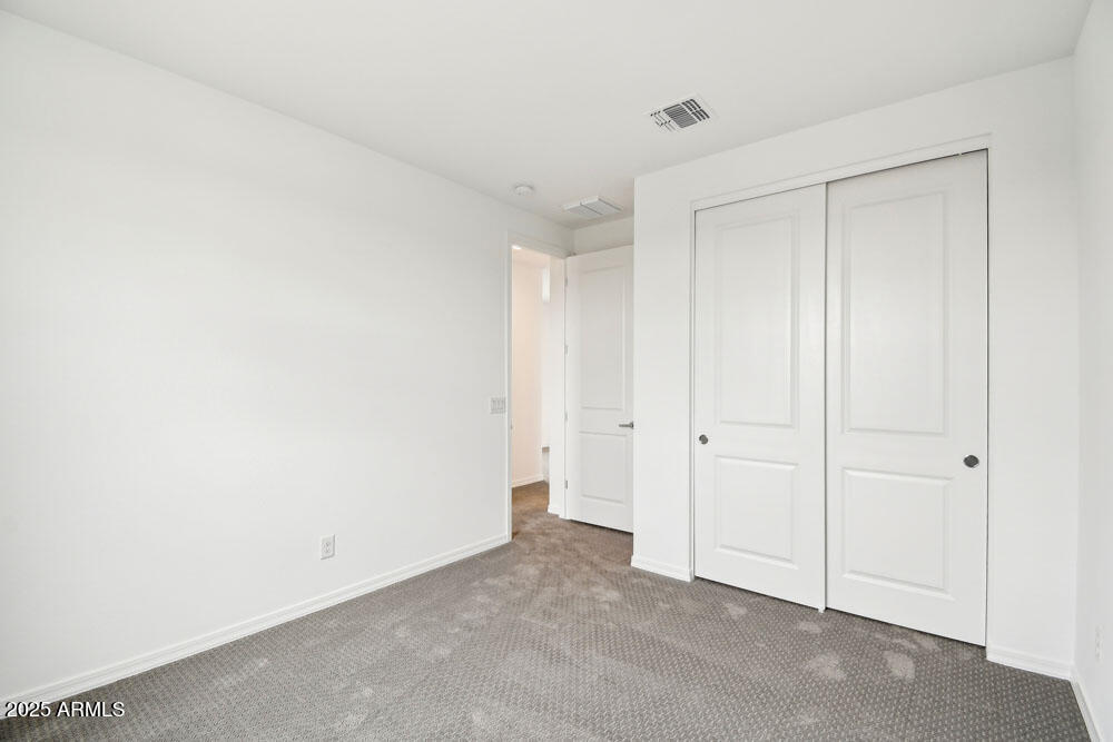 2207 W CHISUM Trail