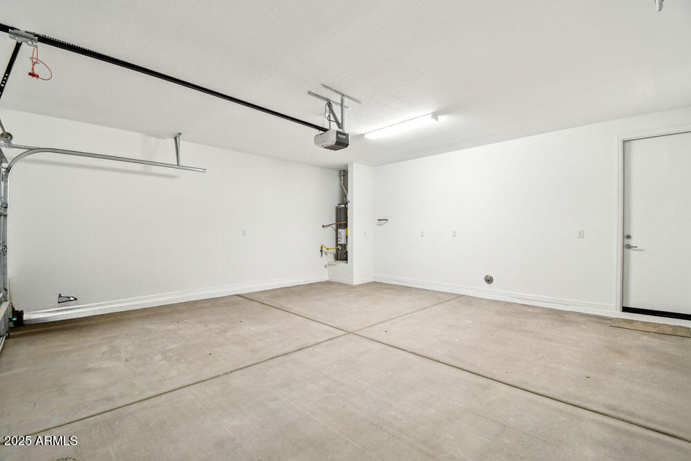 2207 W CHISUM Trail