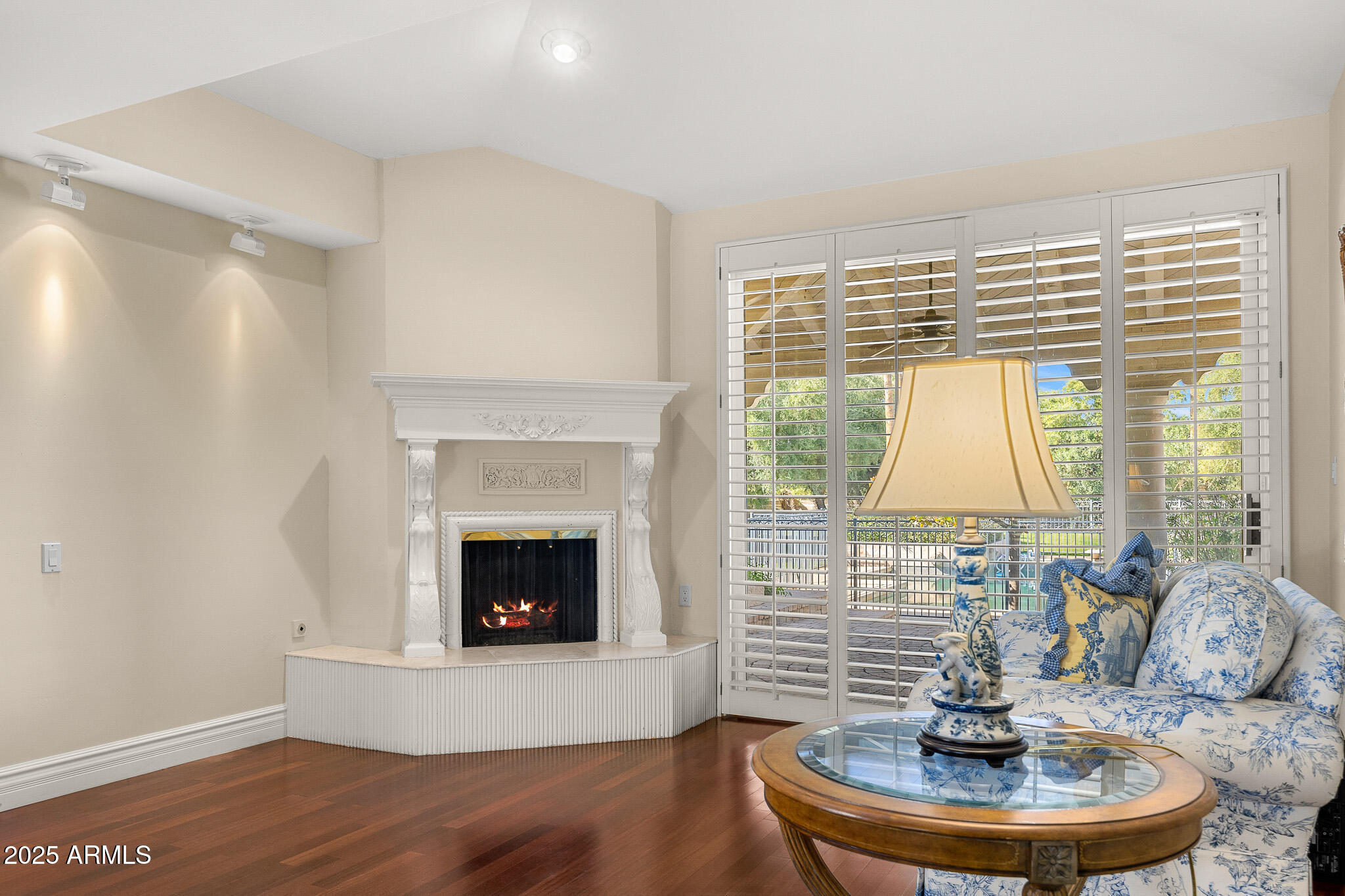 8712 N 64TH Place