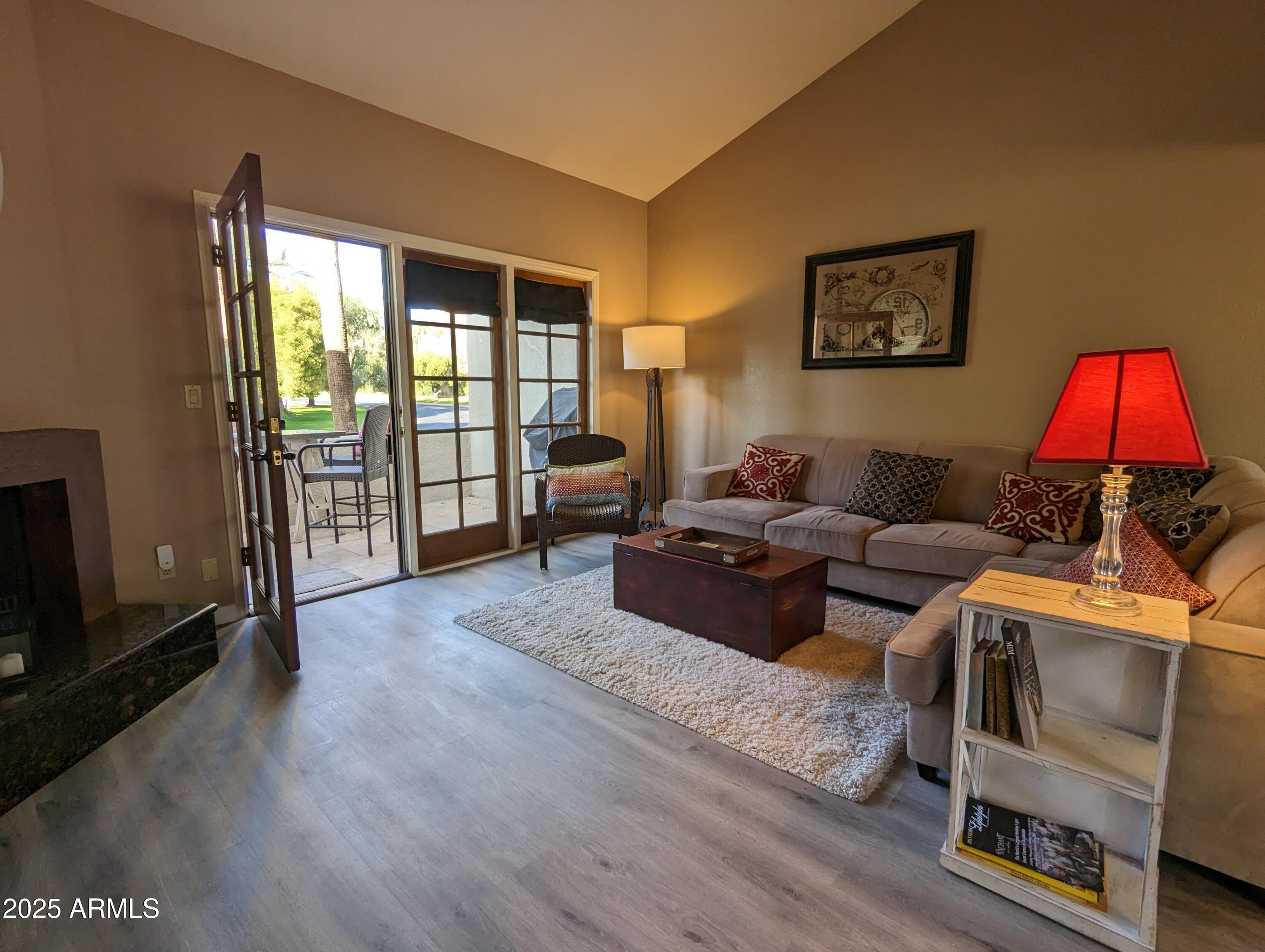 6244 N 30TH Place