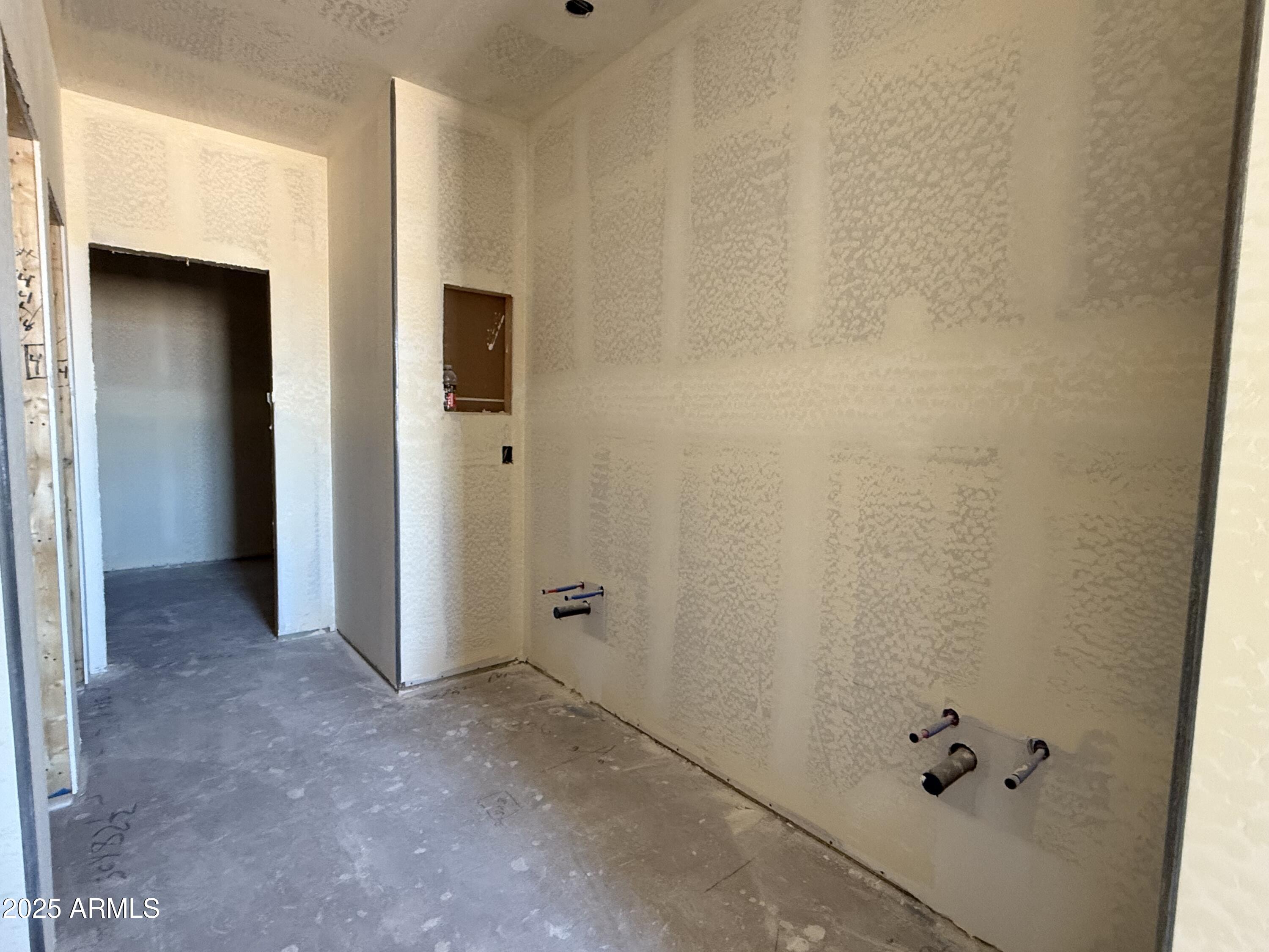 9614 W PARKWAY Drive