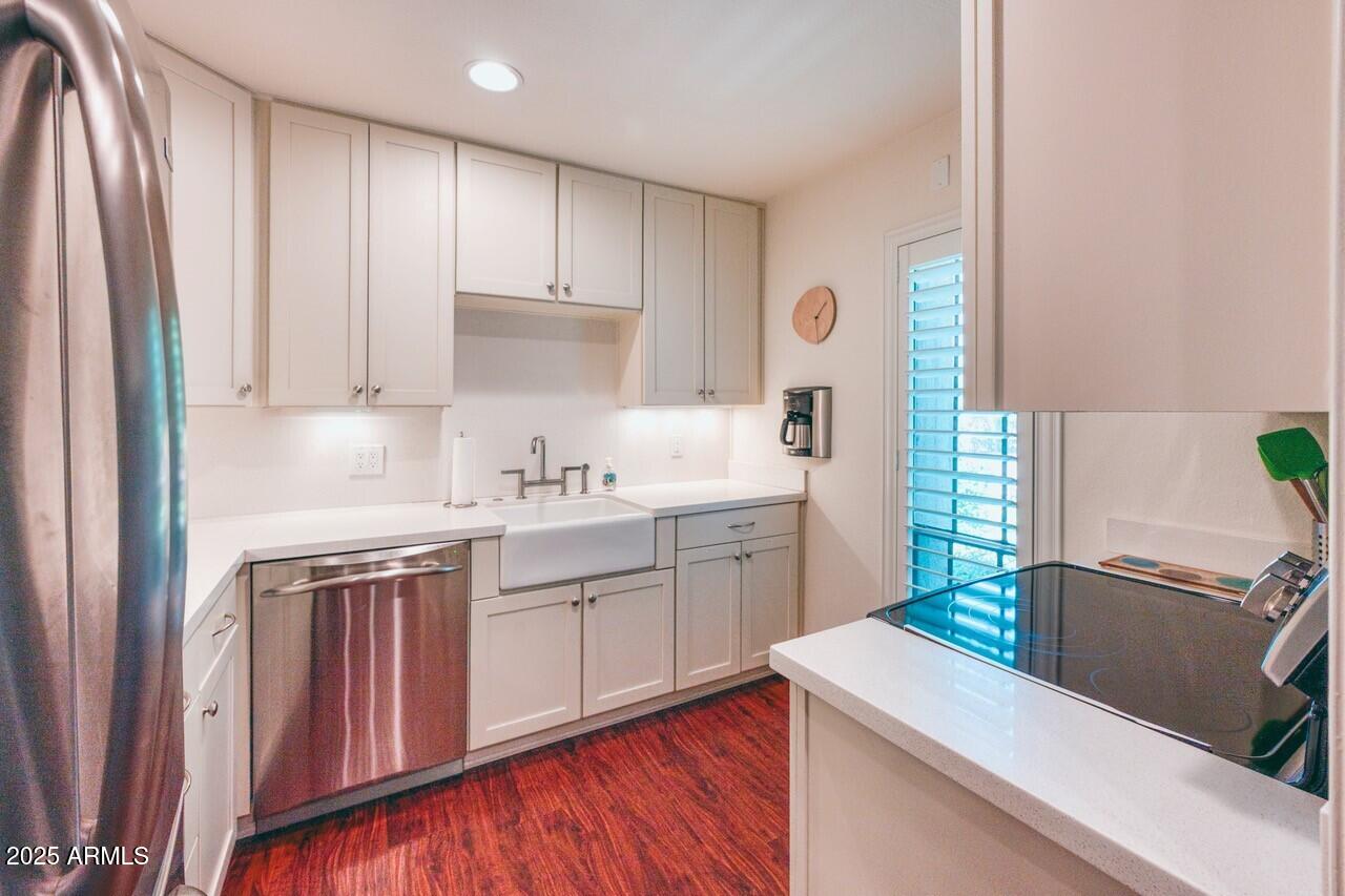 5221 N 24TH Street 102