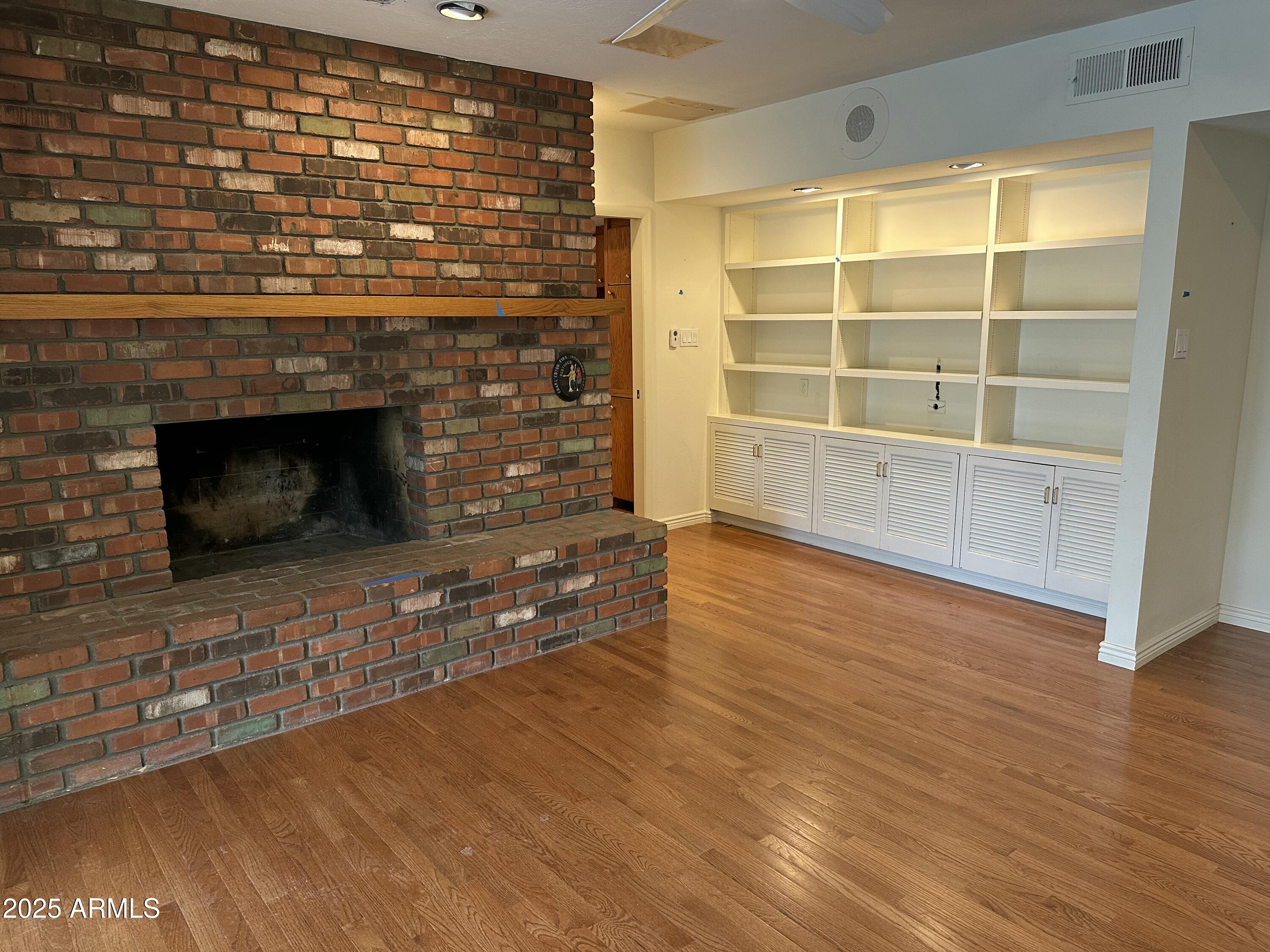 511 W OCOTILLO Road
