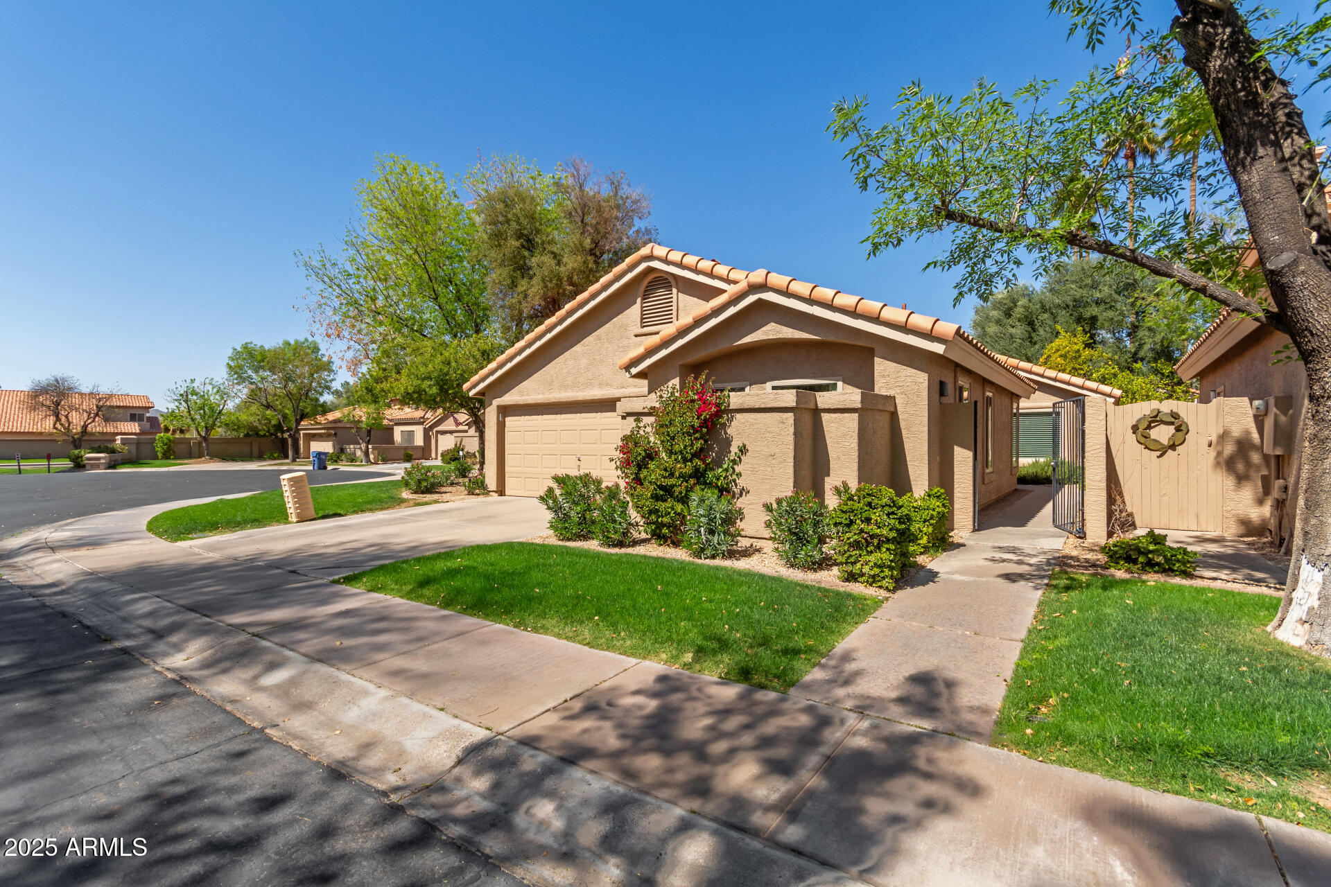 32 E DAWN Drive