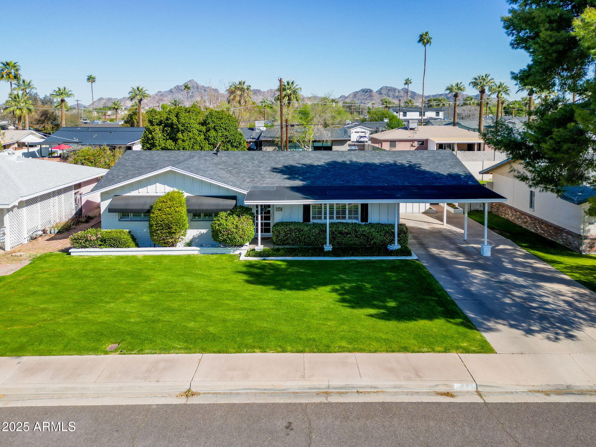 3338 E TURNEY Avenue