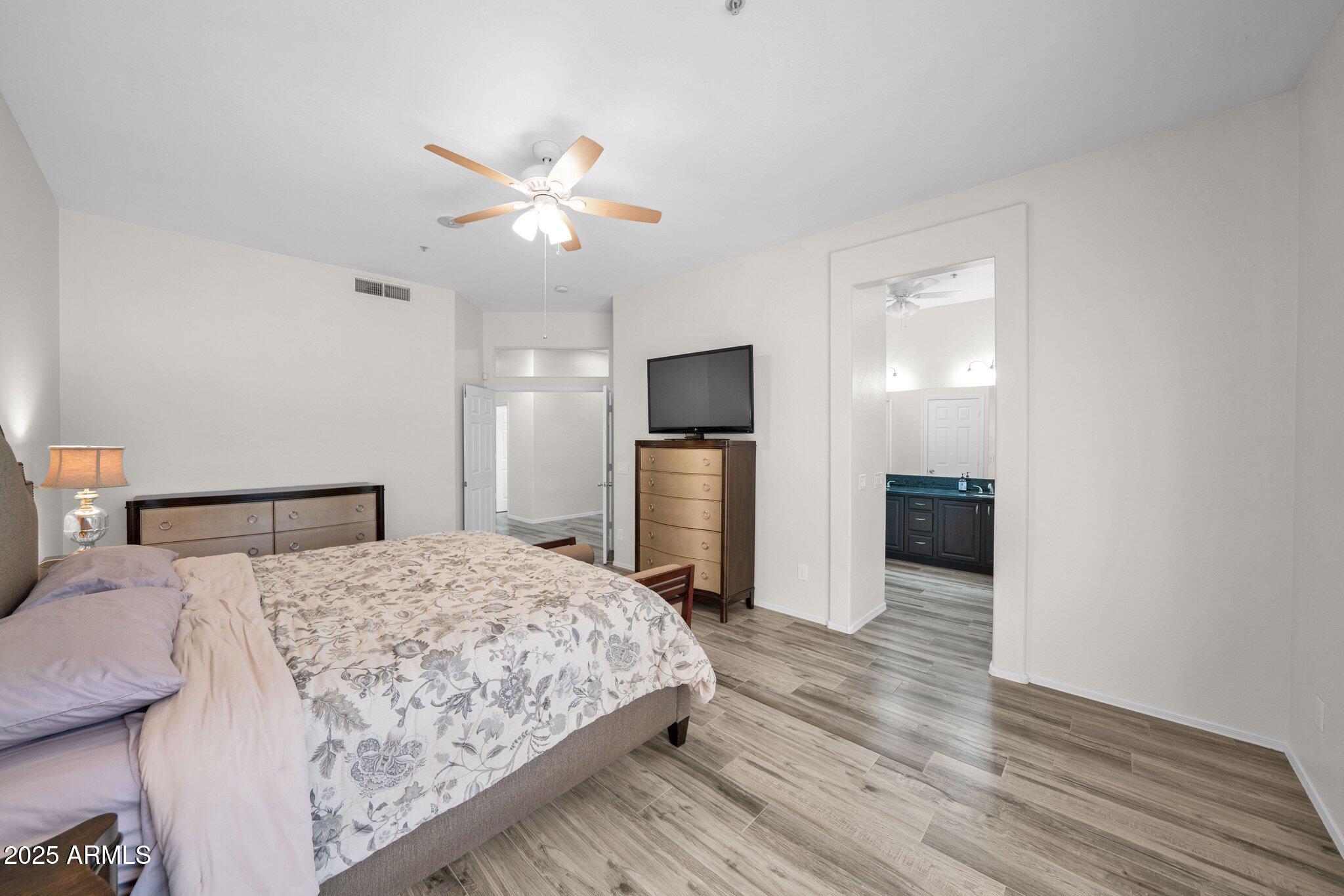7507 E De La O Road