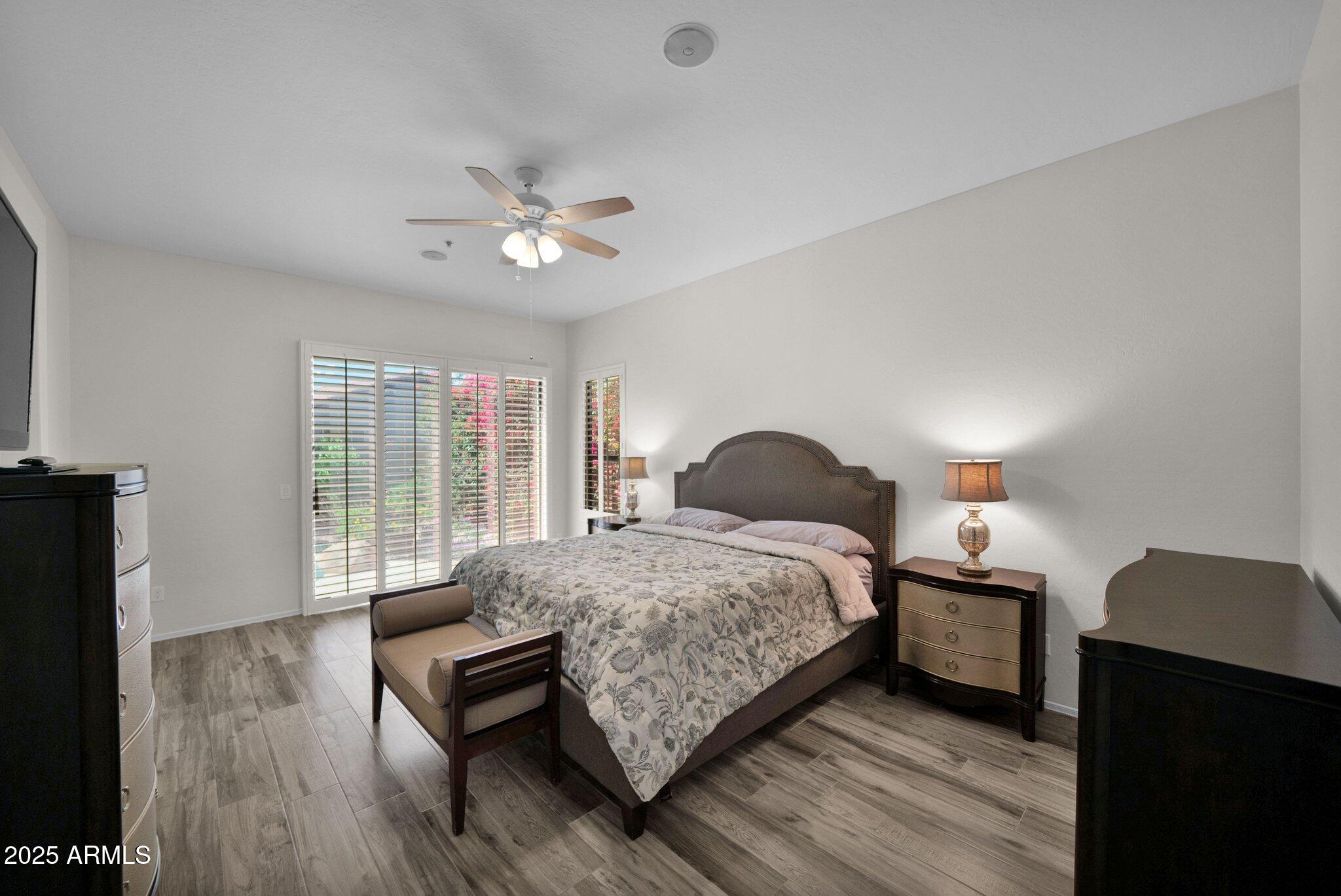 7507 E De La O Road