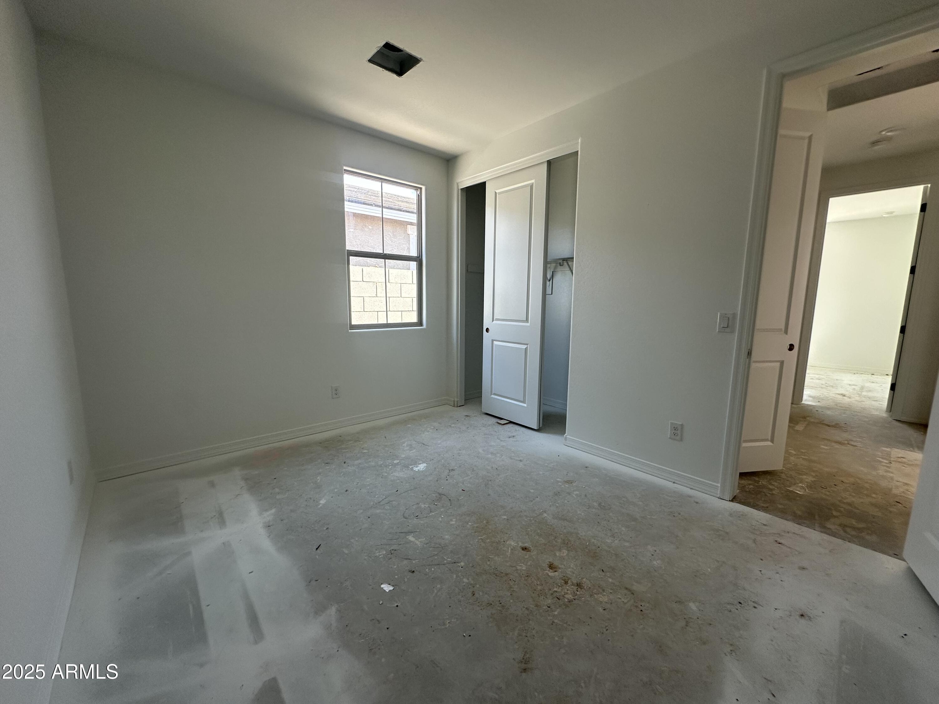 22824 E ROUNDUP Way