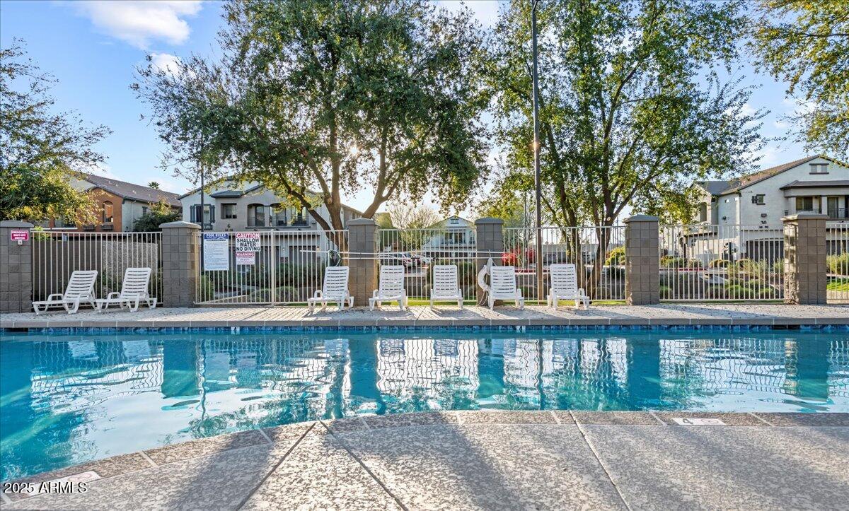 2727 N PRICE Road 26