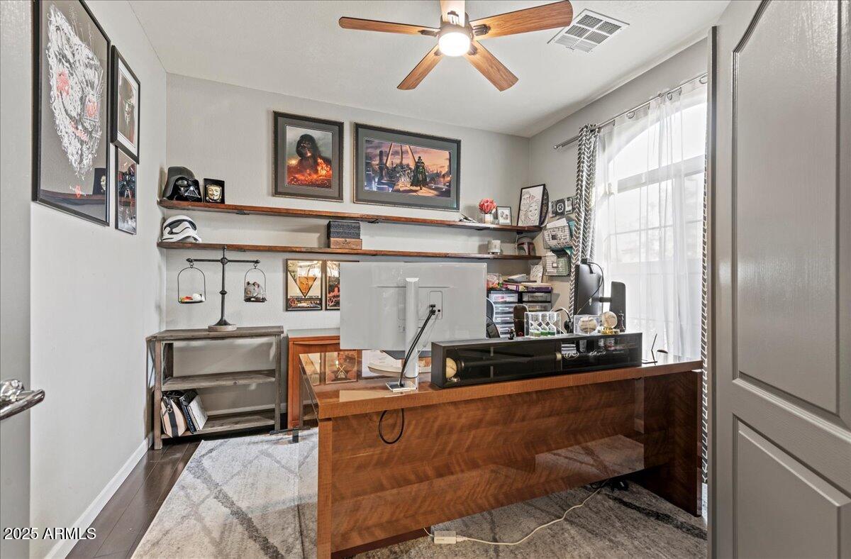 2727 N PRICE Road 26