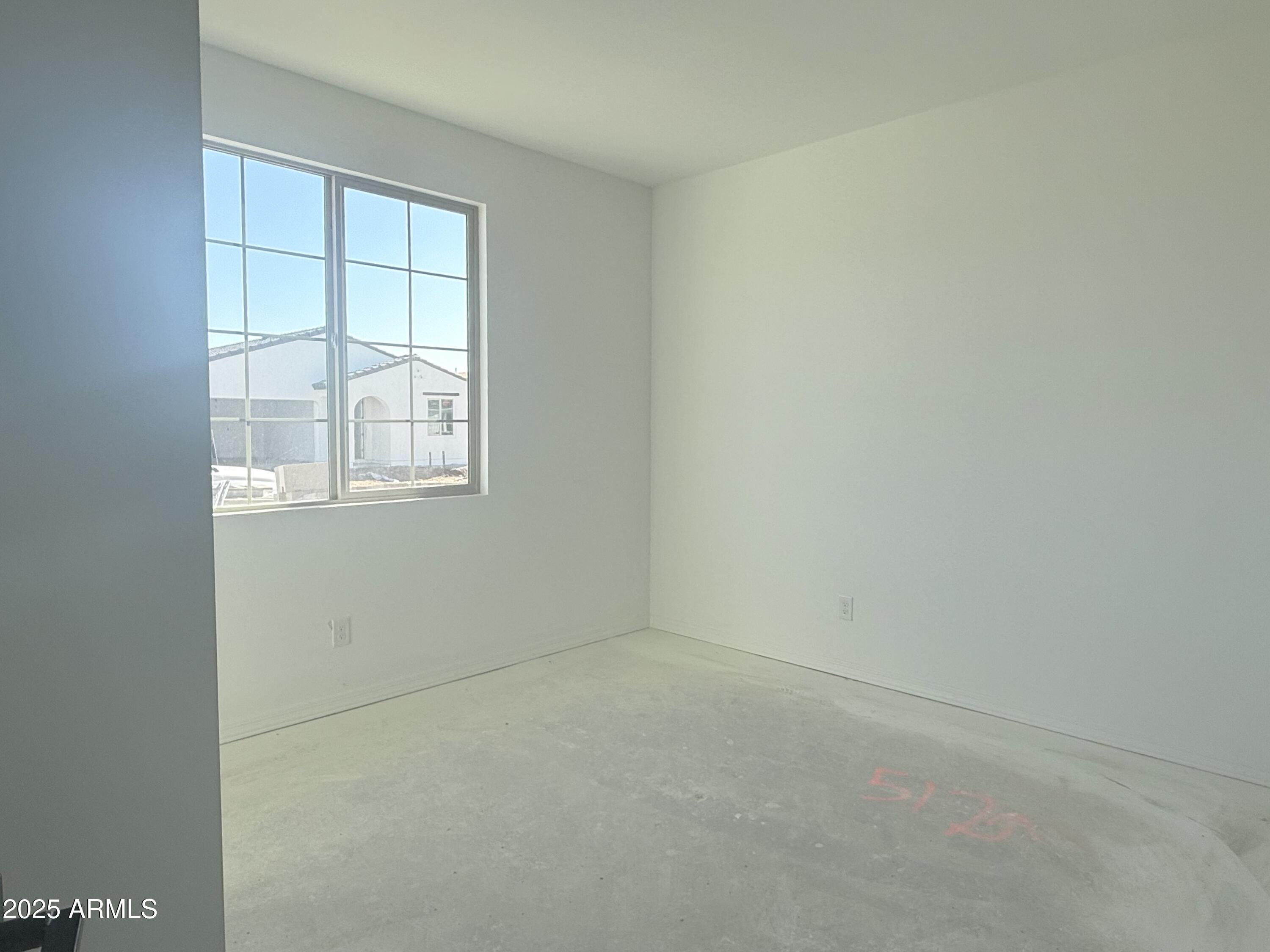 2416 E SPUR Drive