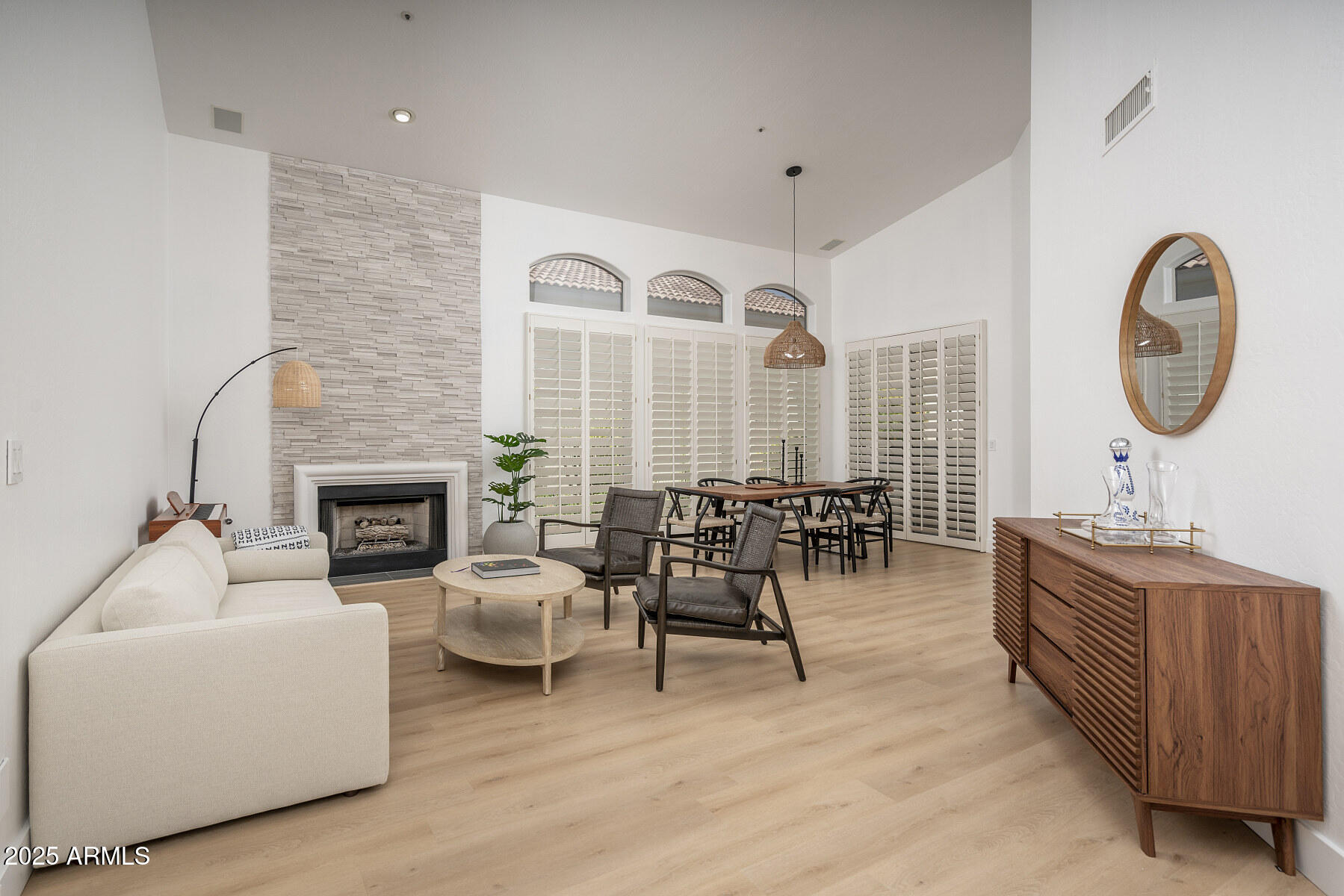 11832 E Terra Drive