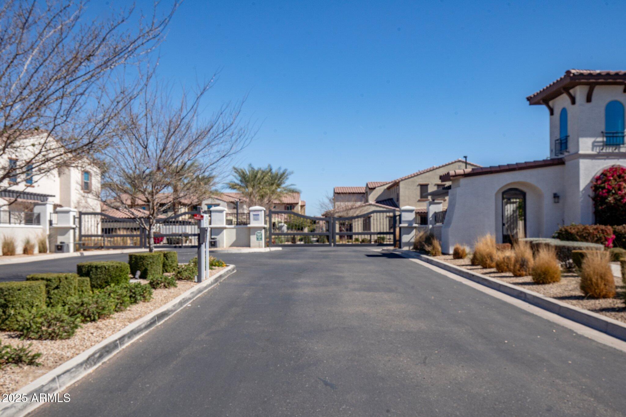 3855 S MCQUEEN Road 21