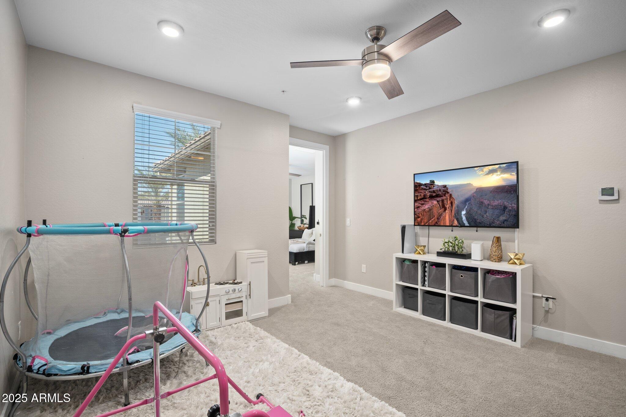 3855 S MCQUEEN Road 21