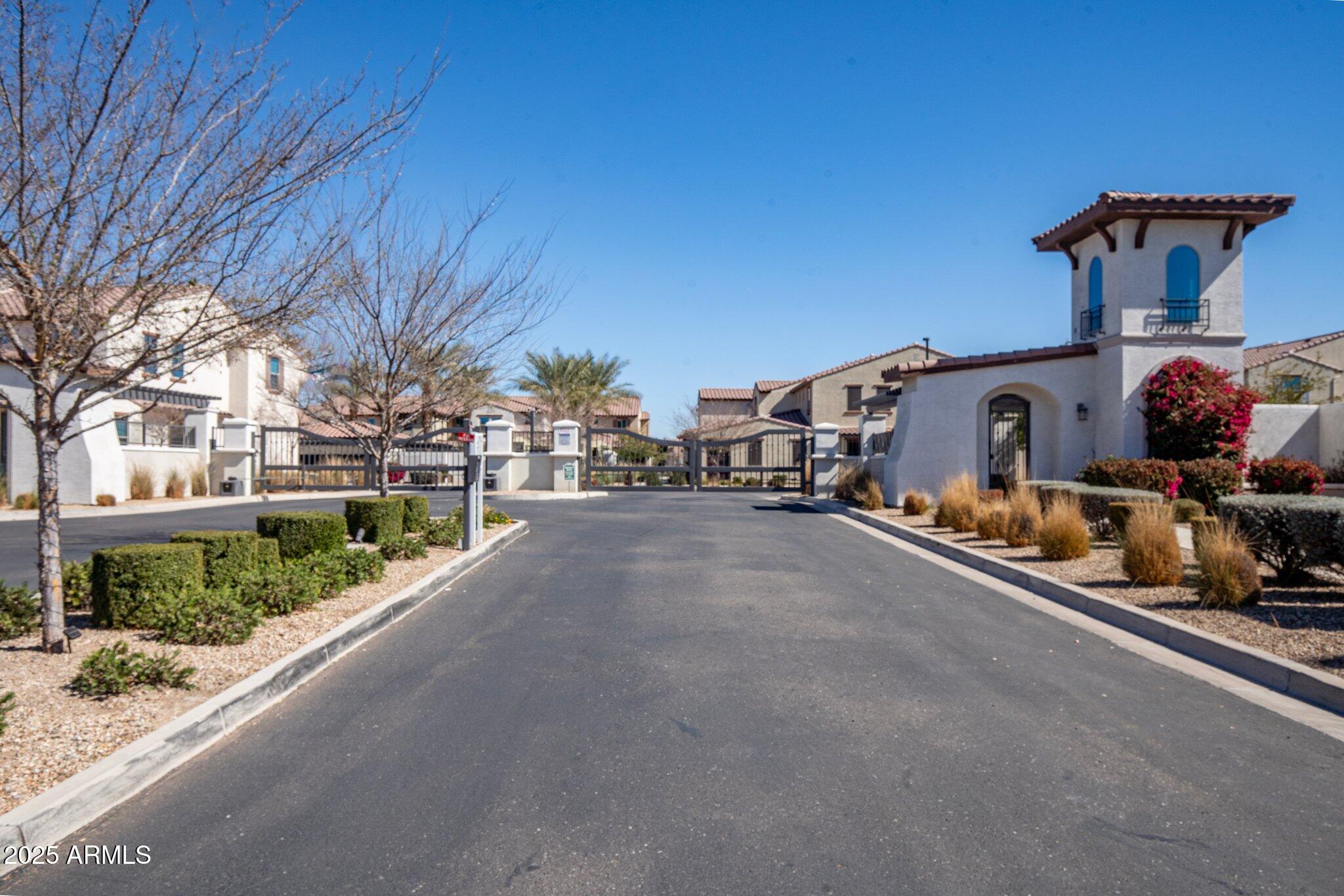 3855 S MCQUEEN Road 21