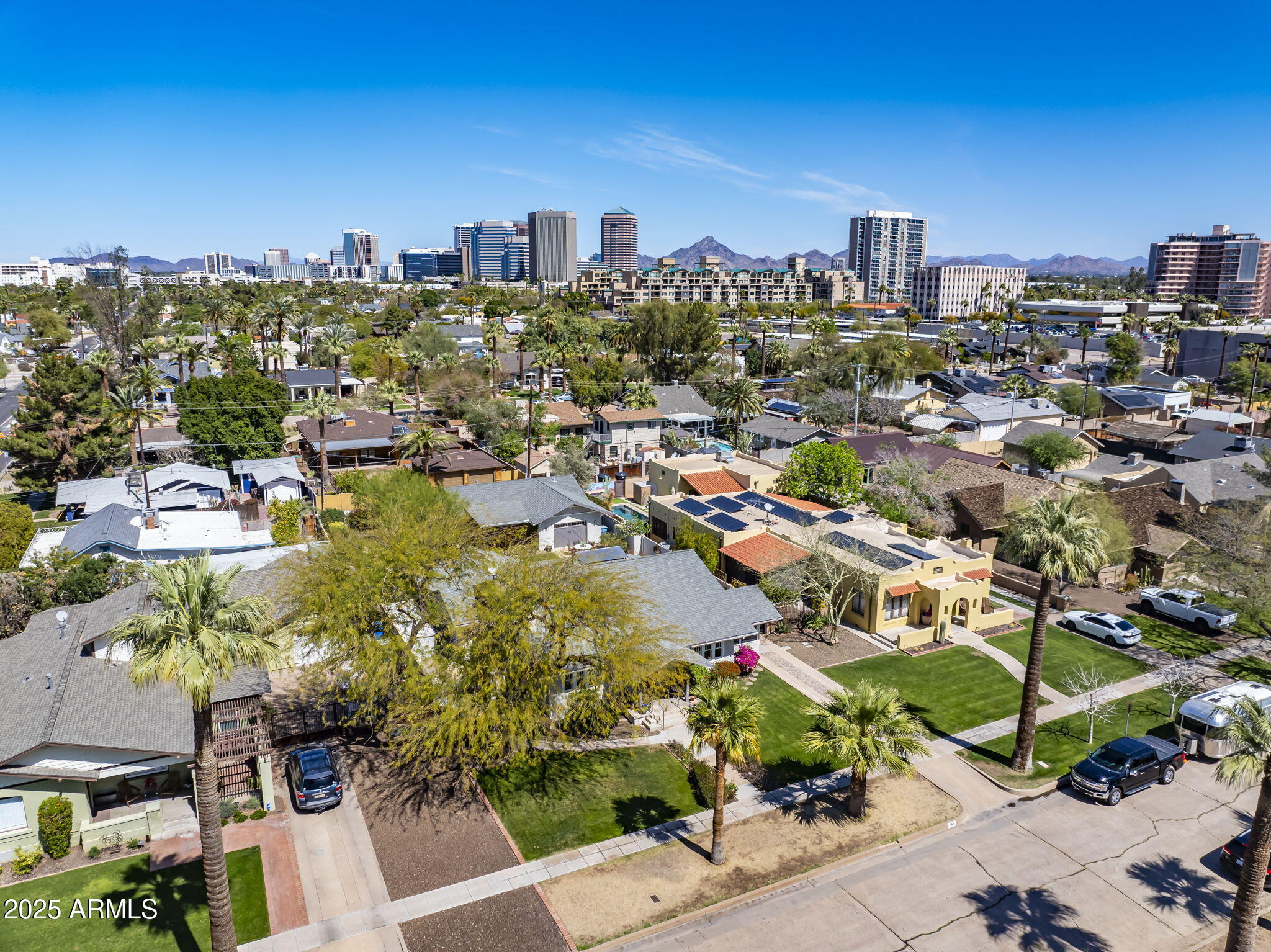 144 W PALM Lane