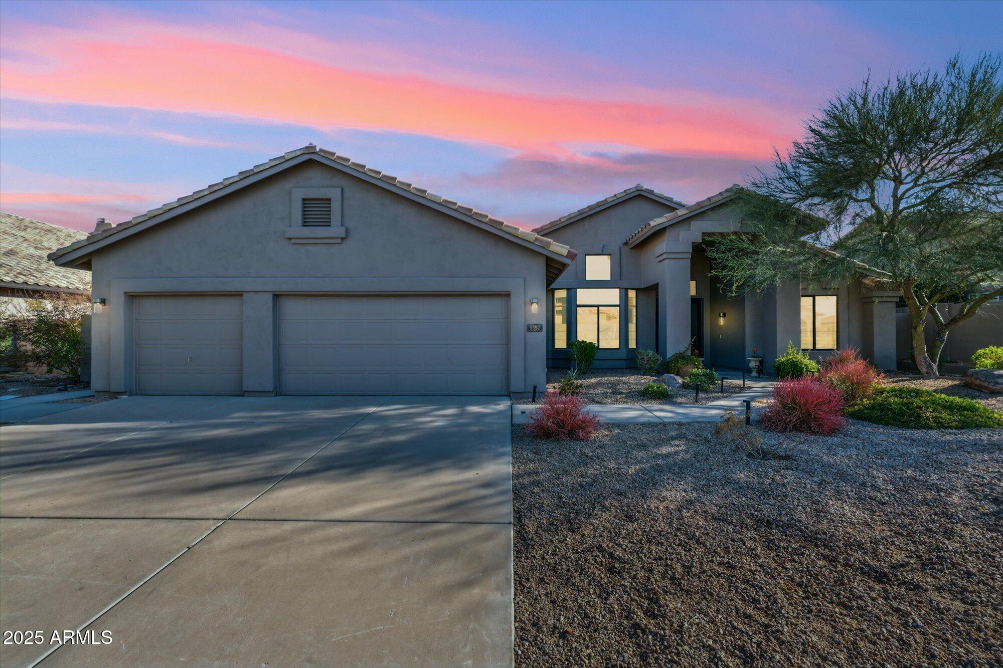 9350 E SOUTHWIND Lane