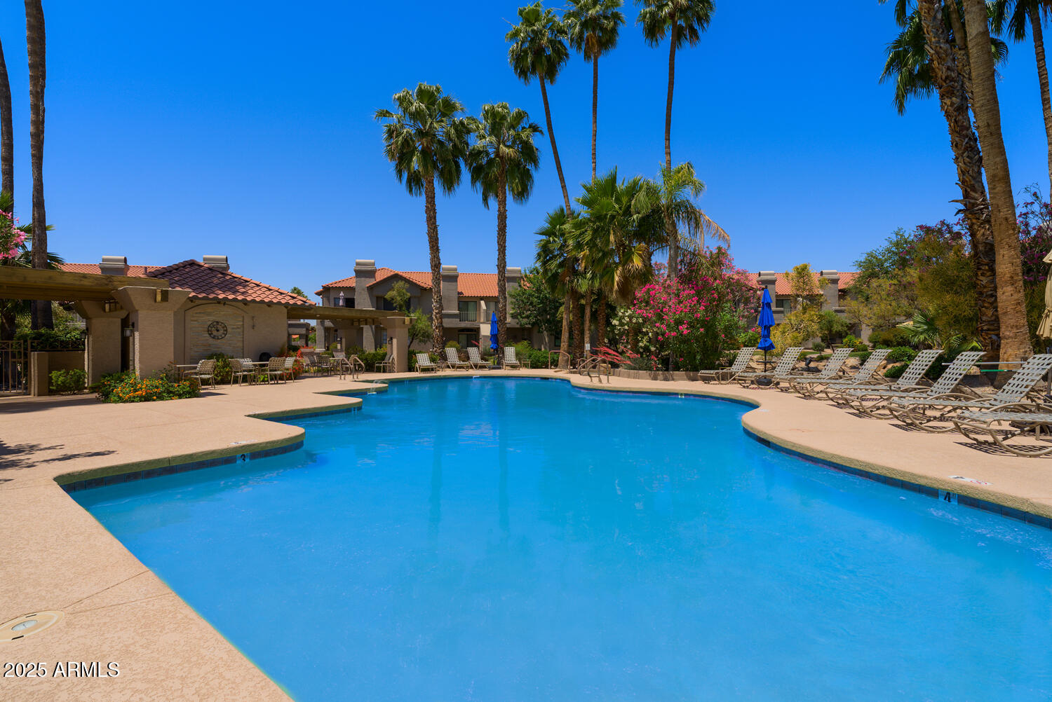 10017 E MOUNTAIN VIEW Road 1087
