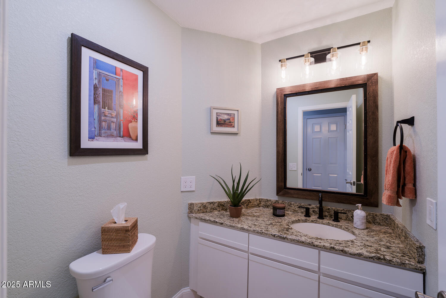 10017 E MOUNTAIN VIEW Road 1087