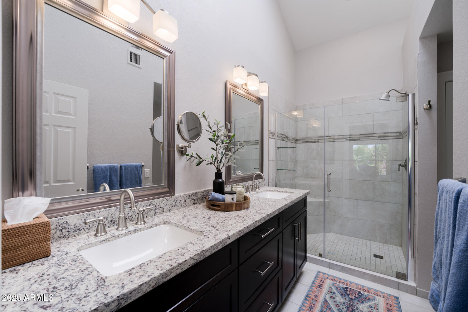 10017 E MOUNTAIN VIEW Road 1087