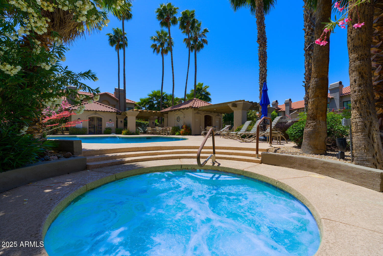 10017 E MOUNTAIN VIEW Road 1087