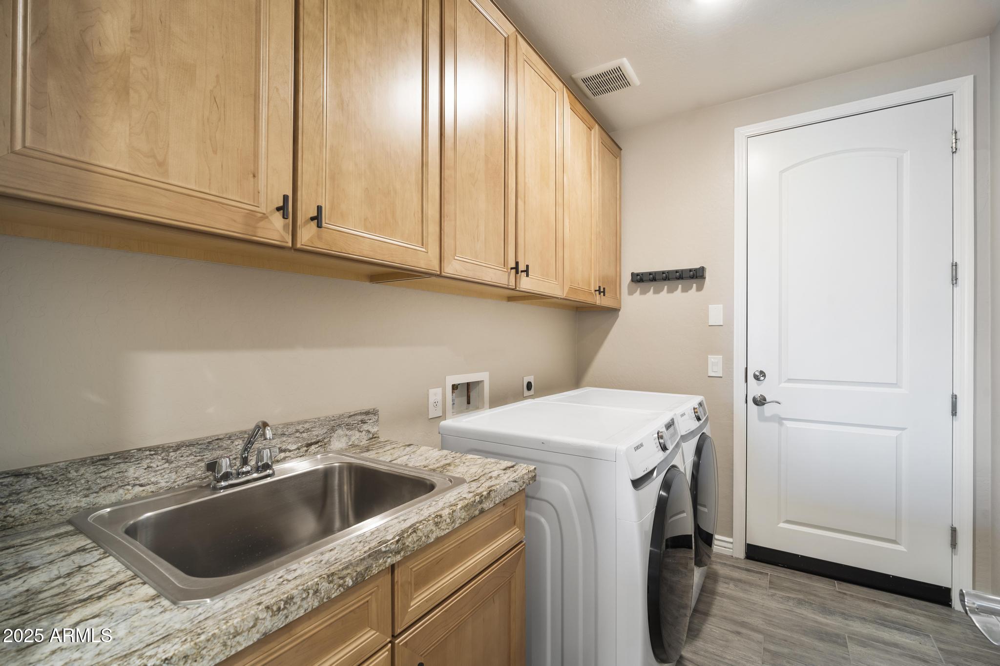 5100 E RANCHO PALOMA Drive E 1046