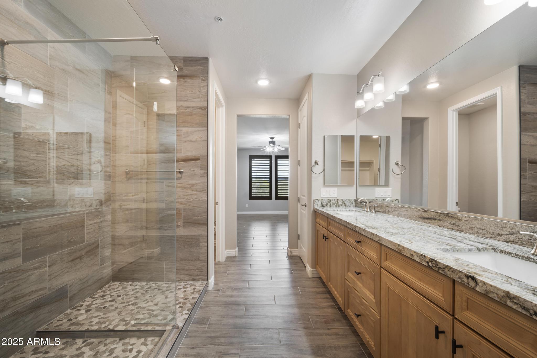 5100 E RANCHO PALOMA Drive E 1046