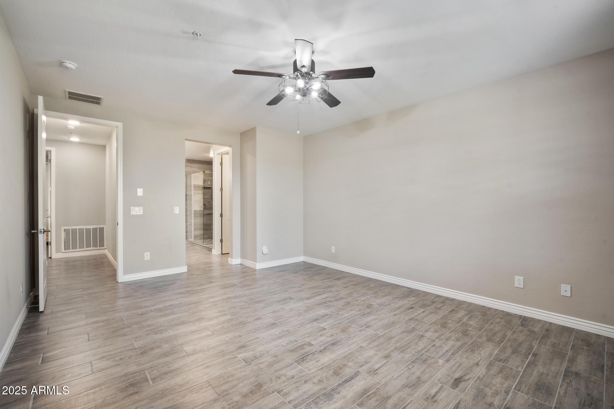 5100 E RANCHO PALOMA Drive E 1046