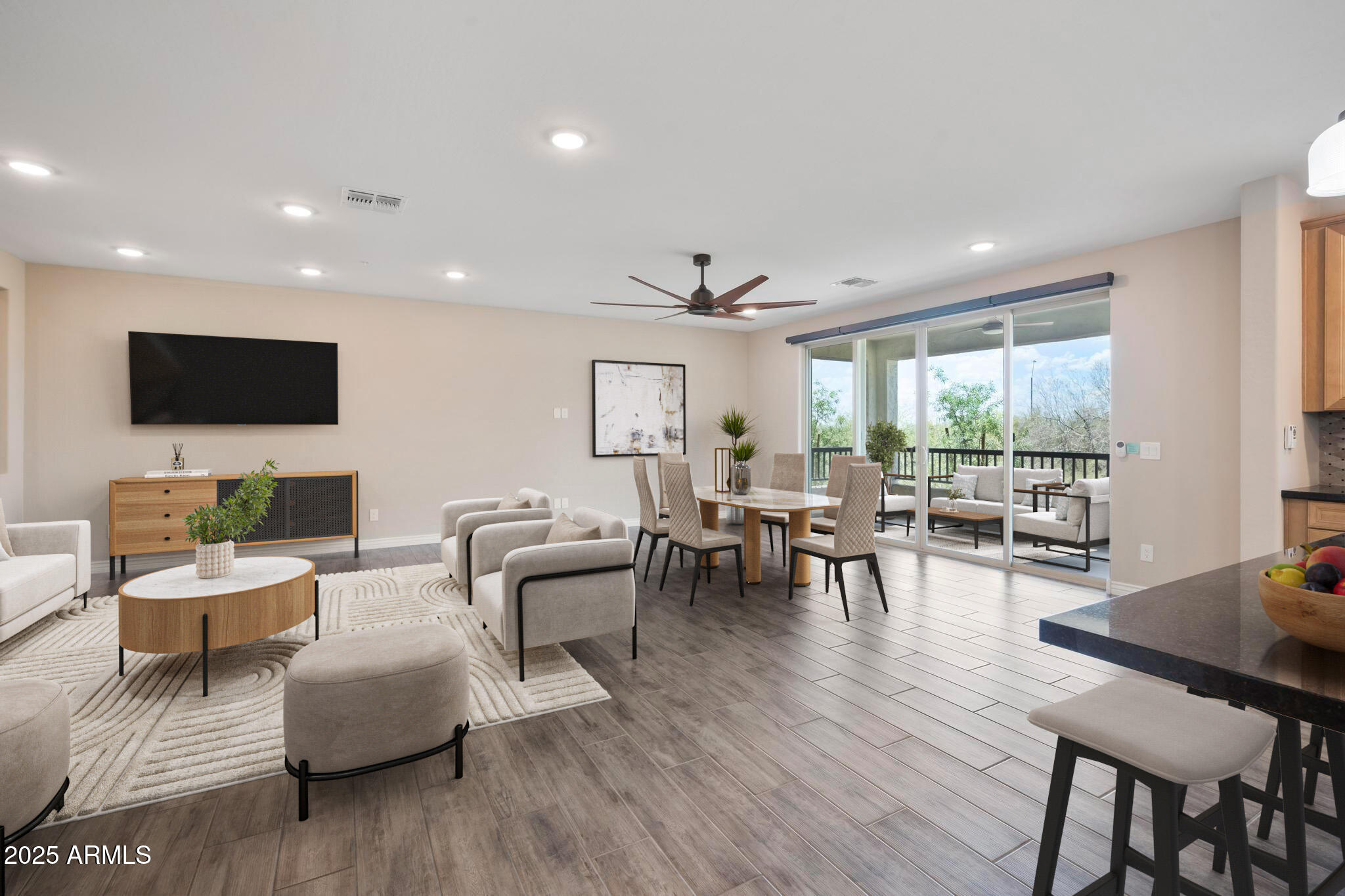 5100 E RANCHO PALOMA Drive E 1046