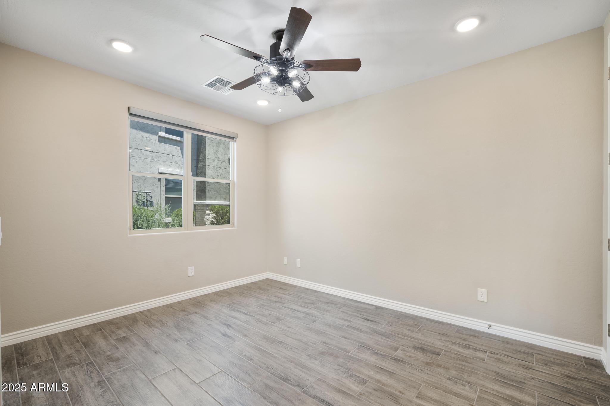 5100 E RANCHO PALOMA Drive E 1046